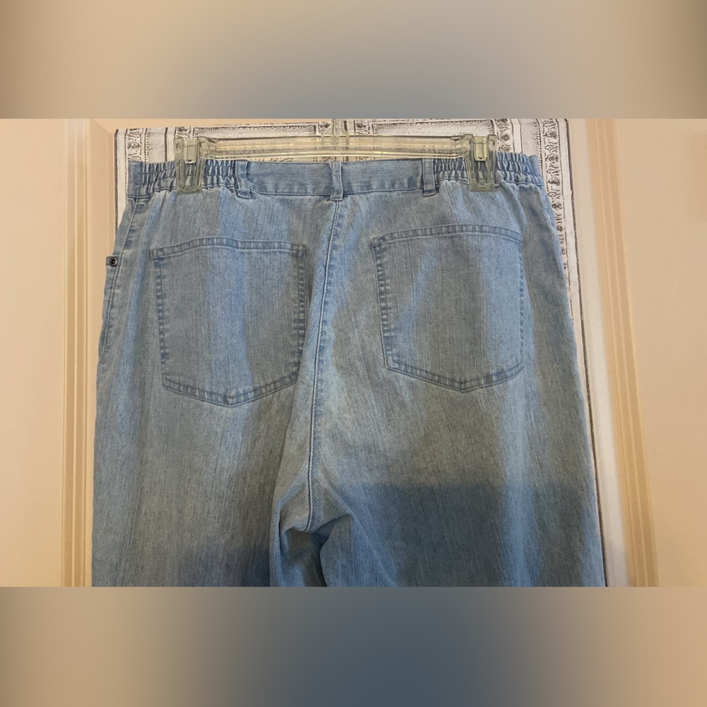 Pre-💙 RubyRoad Sz-10 Lightweight Denim-Awesome Capris w/Decorative Braided Legs - Picture 11 of 16